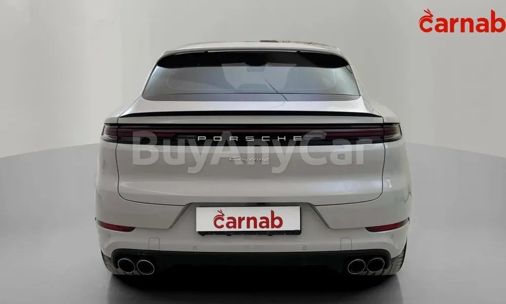 Vehicle photo 2