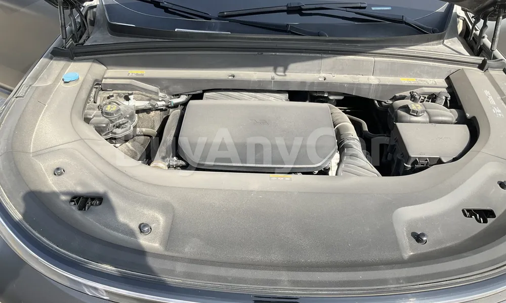 Vehicle photo 5