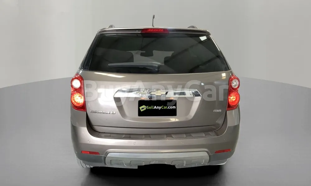 Vehicle photo 2