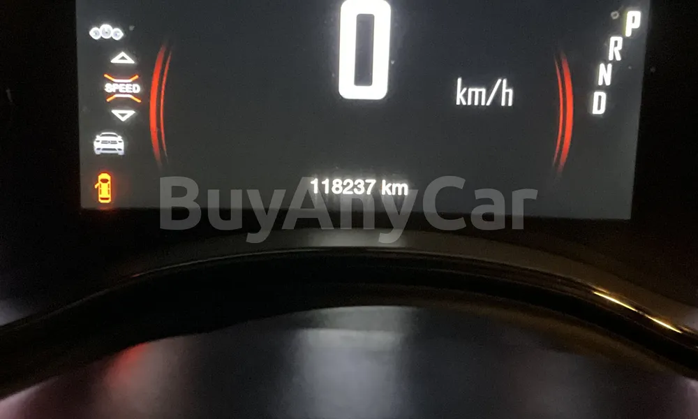 Vehicle photo 7
