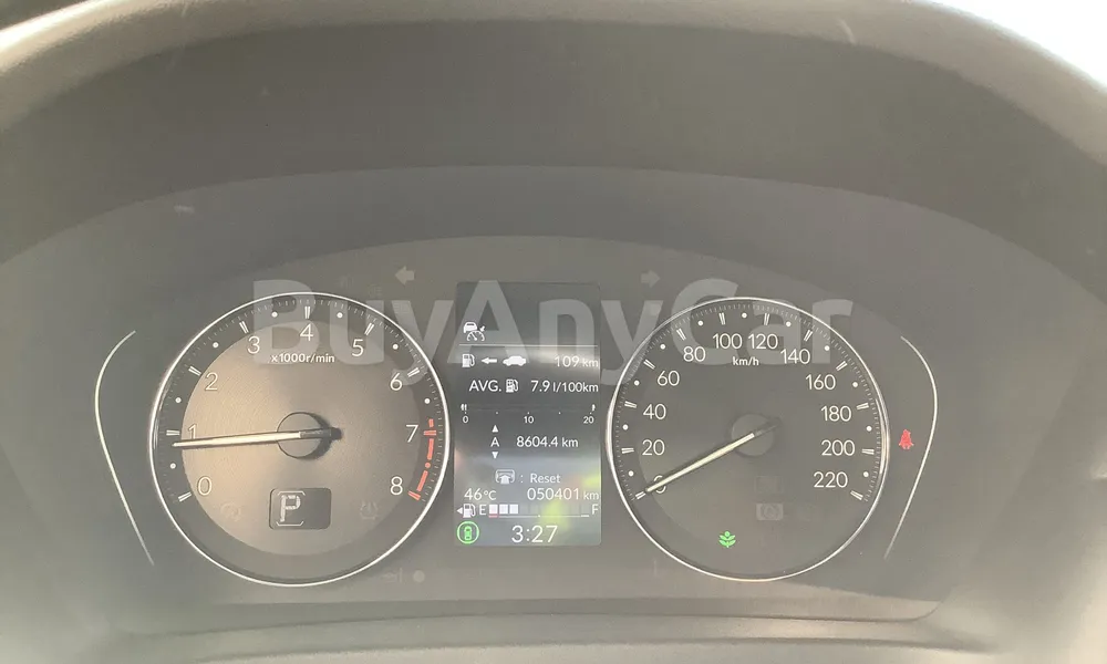 Vehicle photo 8