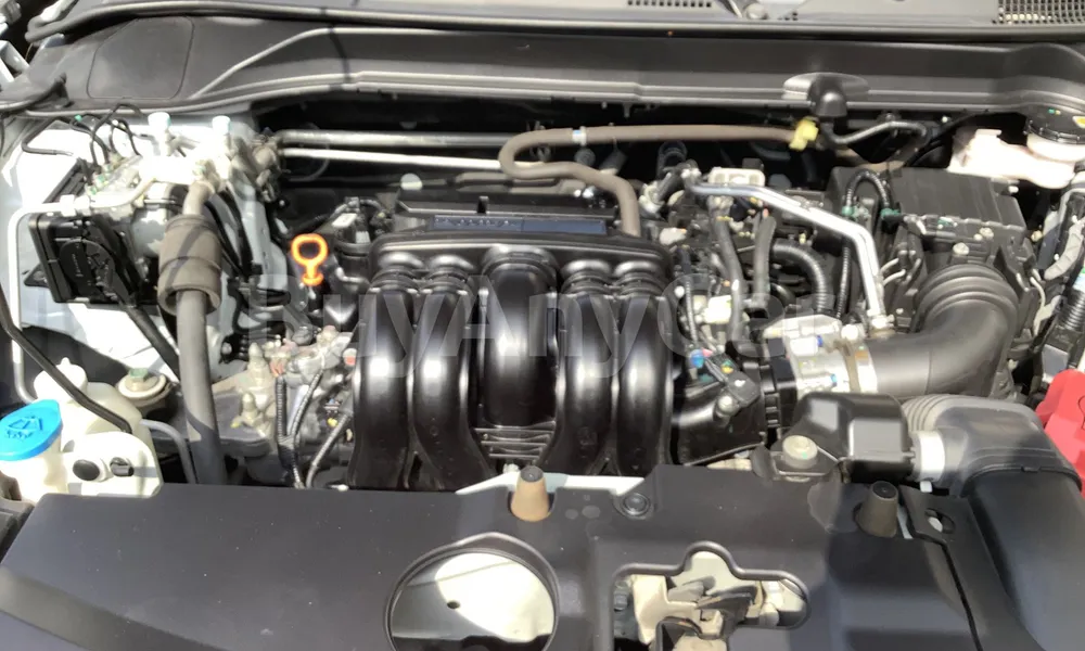 Vehicle photo 6