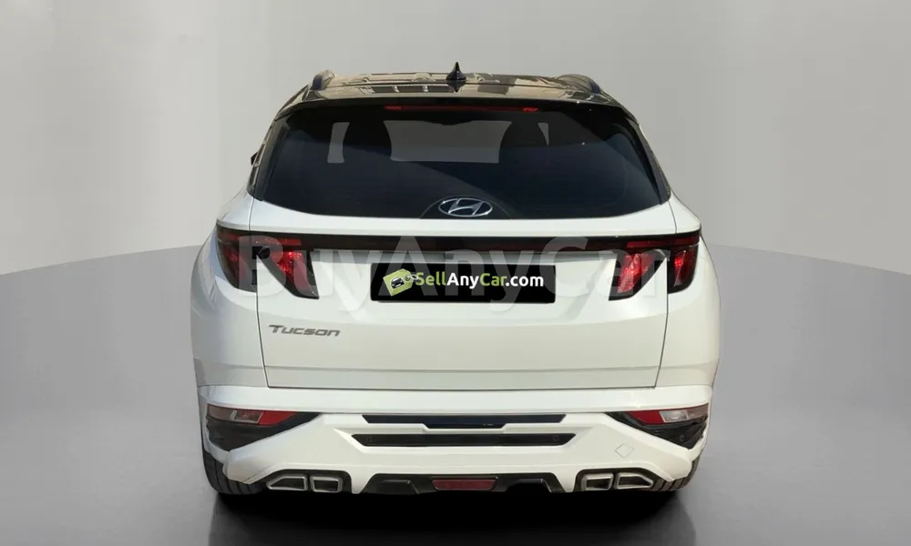 Vehicle photo 2