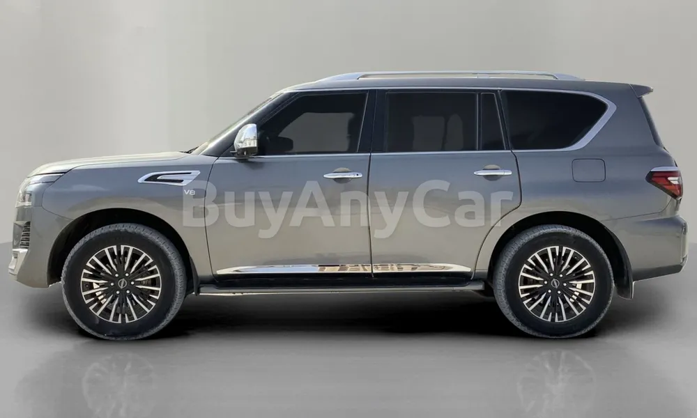 Vehicle photo 4