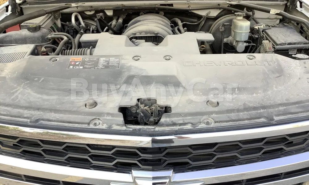 Vehicle photo 6