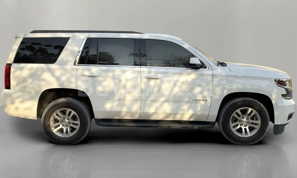 Vehicle photo 4
