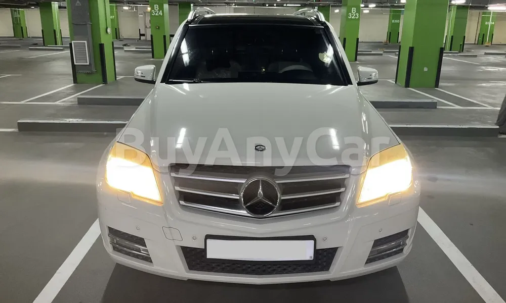 Vehicle photo 1