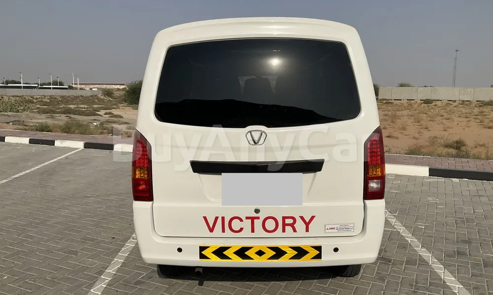 Vehicle photo 2
