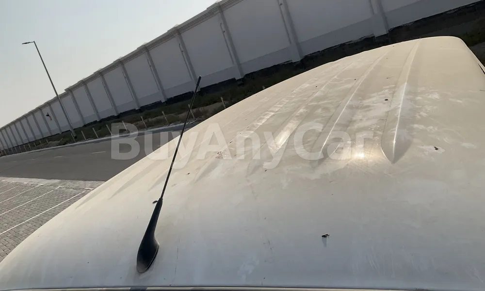 Vehicle photo 5