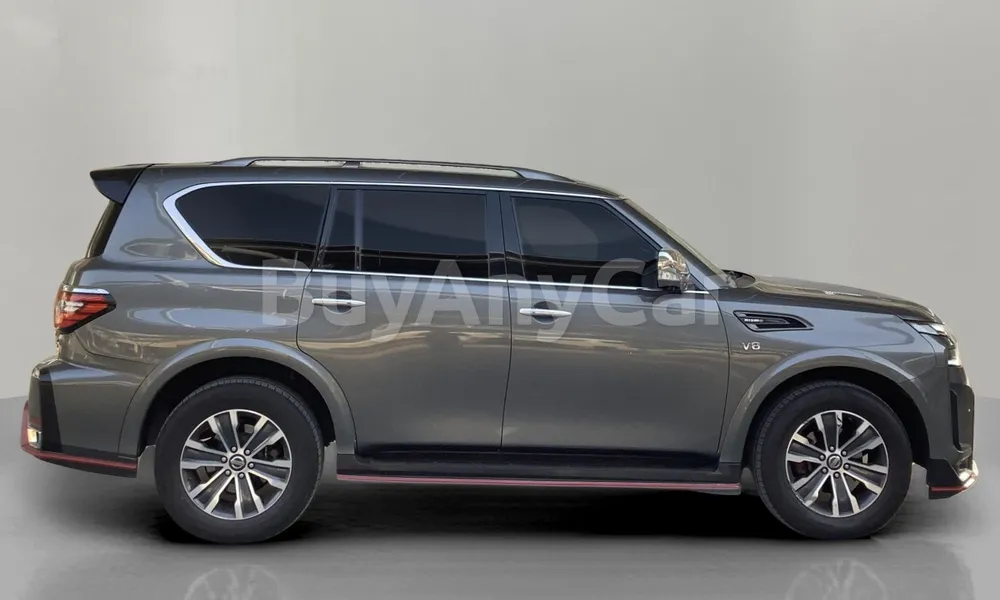 Vehicle photo 3