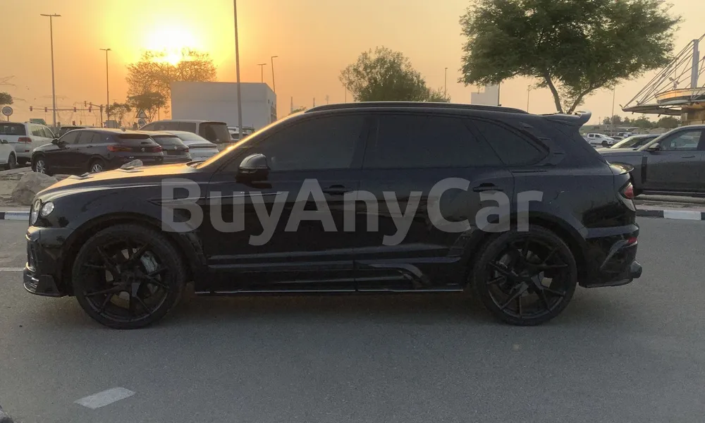 Vehicle photo 5