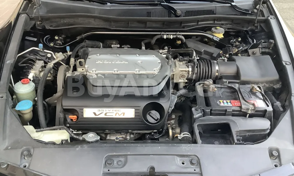 Vehicle photo 6
