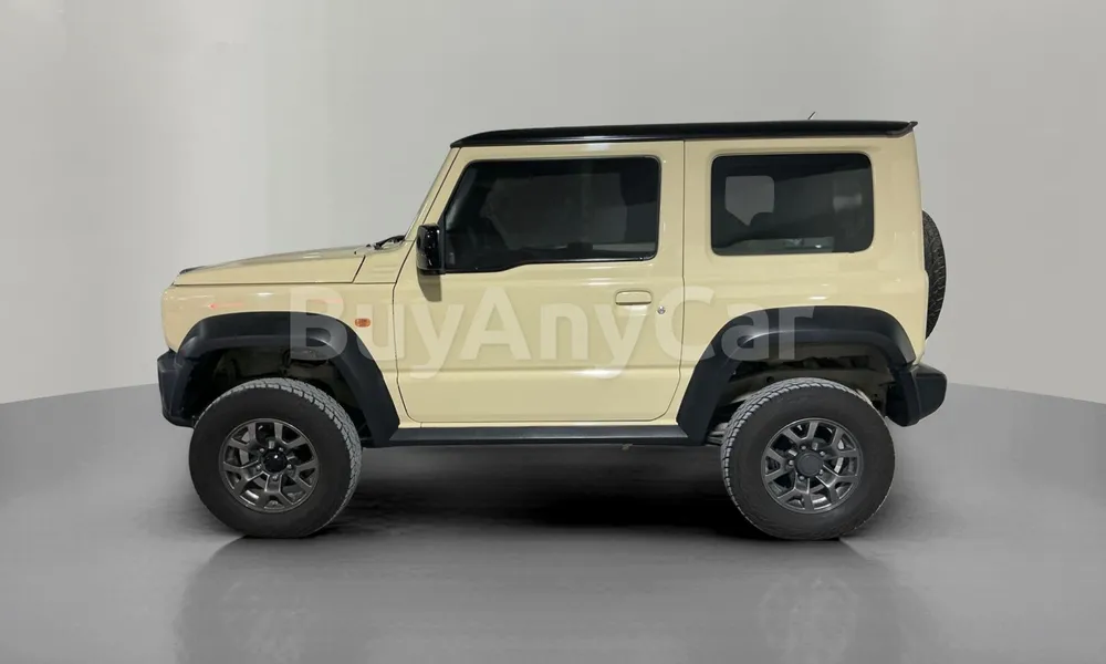 Vehicle photo 4