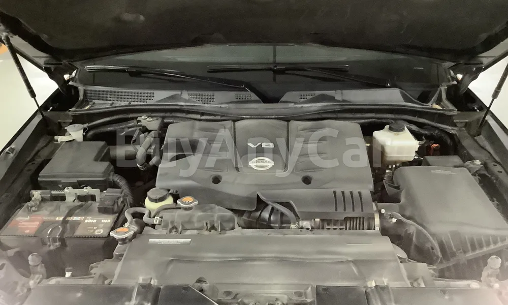 Vehicle photo 7