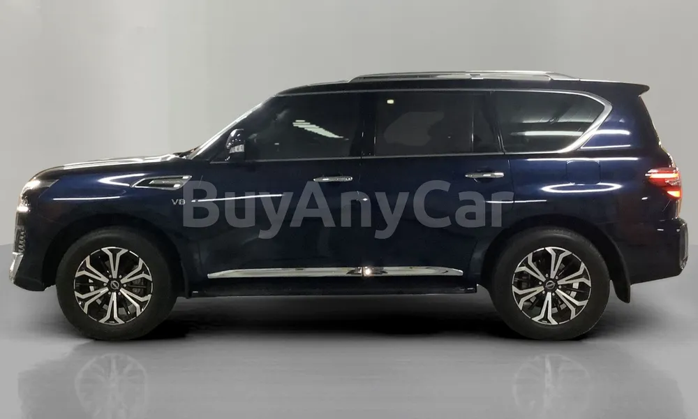 Vehicle photo 4