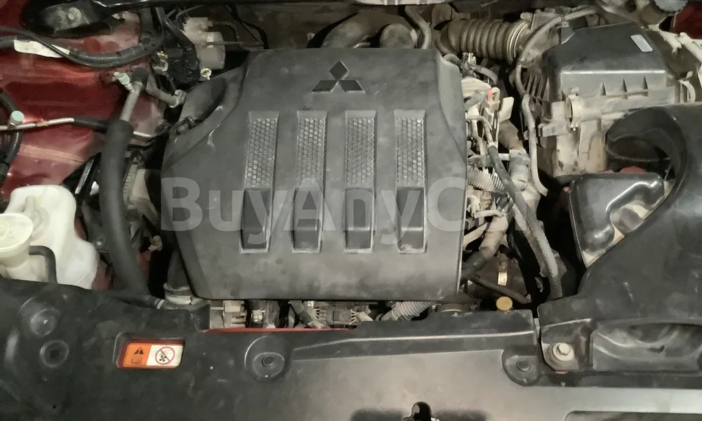 Vehicle photo 7