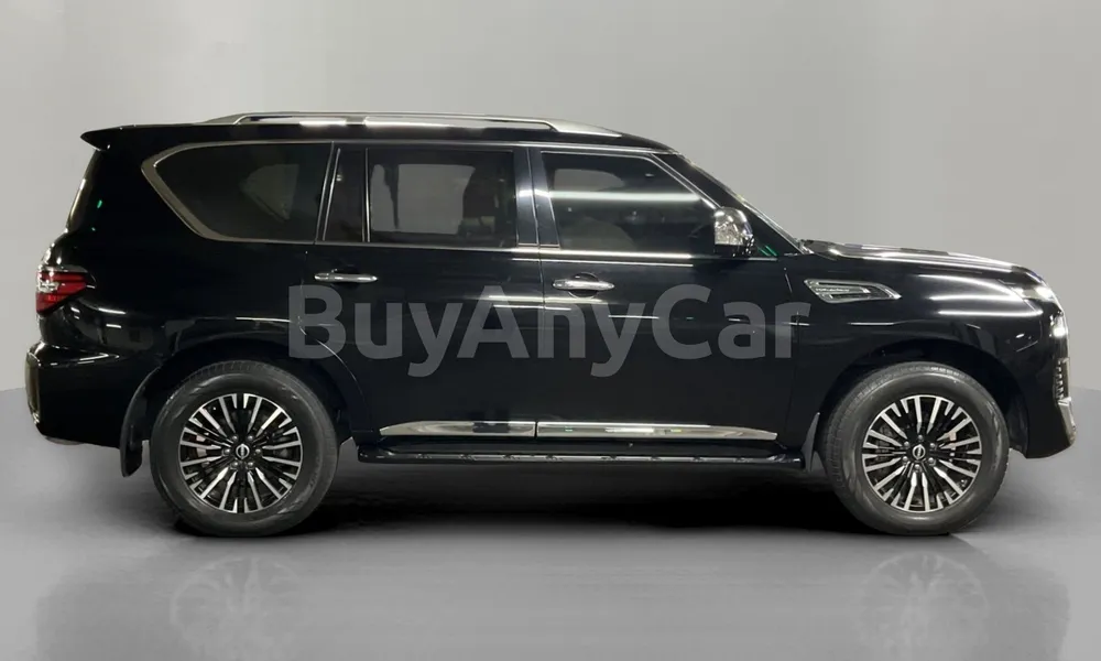 Vehicle photo 4