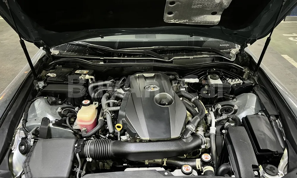 Vehicle photo 8