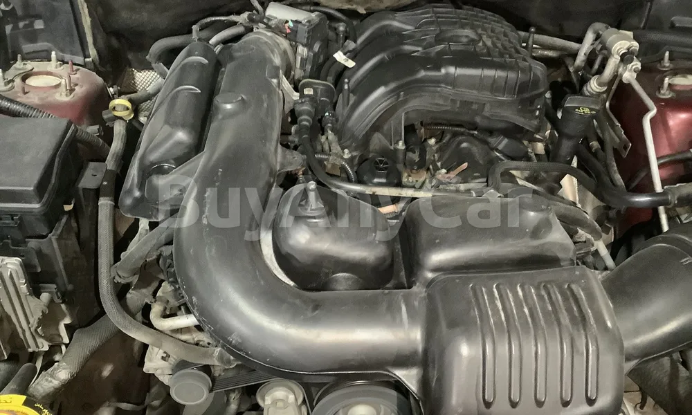 Vehicle photo 7