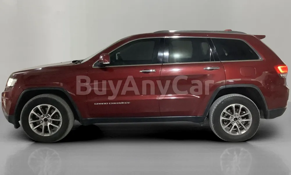 Vehicle photo 4