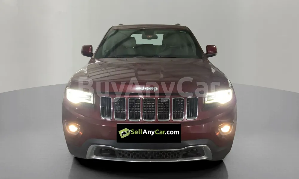 Vehicle photo 1