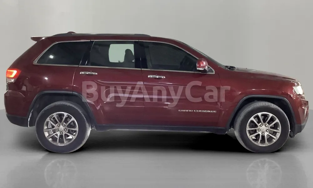 Vehicle photo 3