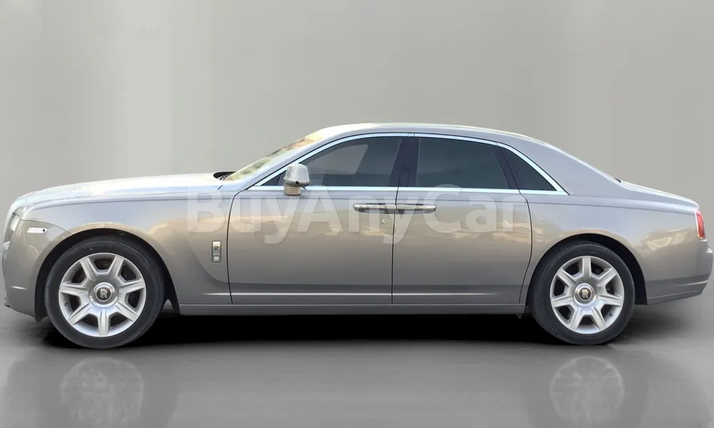 Vehicle photo 4