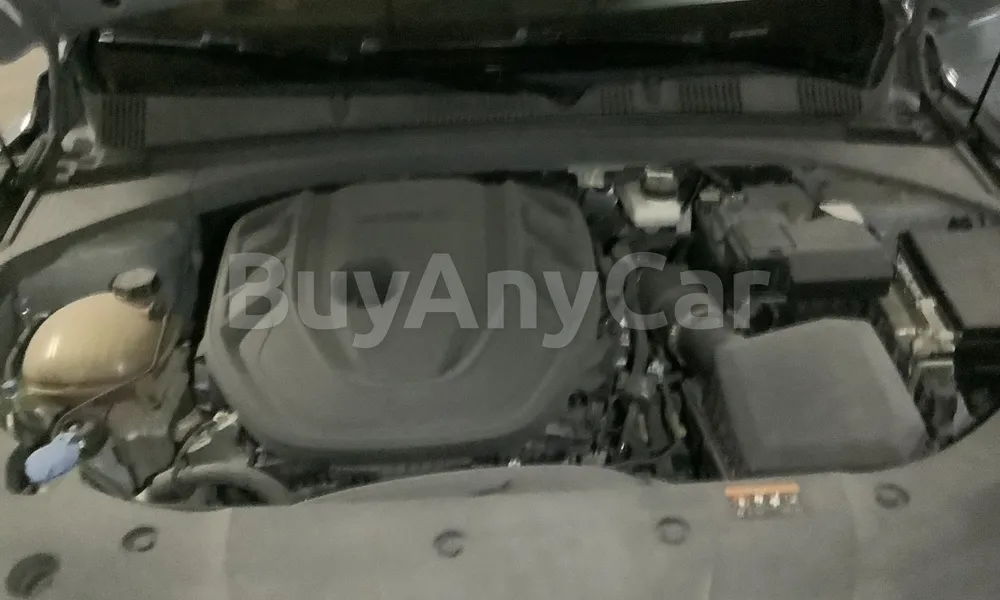 Vehicle photo 6