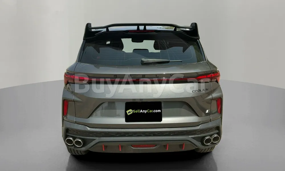 Vehicle photo 2