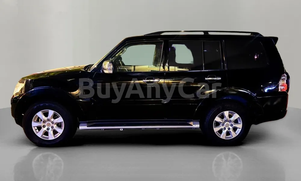Vehicle photo 4