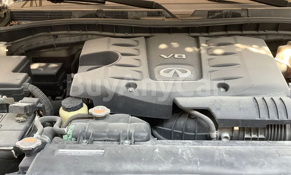 Vehicle photo 6