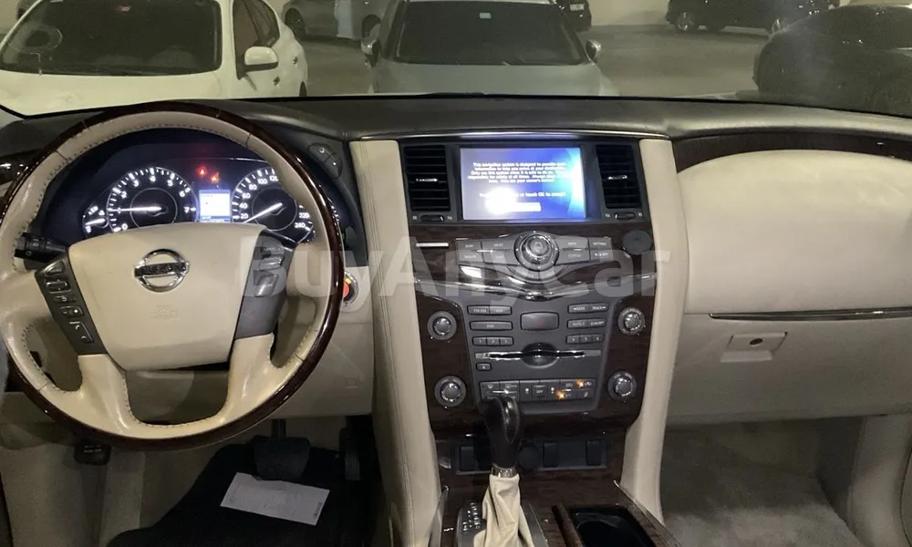 Vehicle photo 8