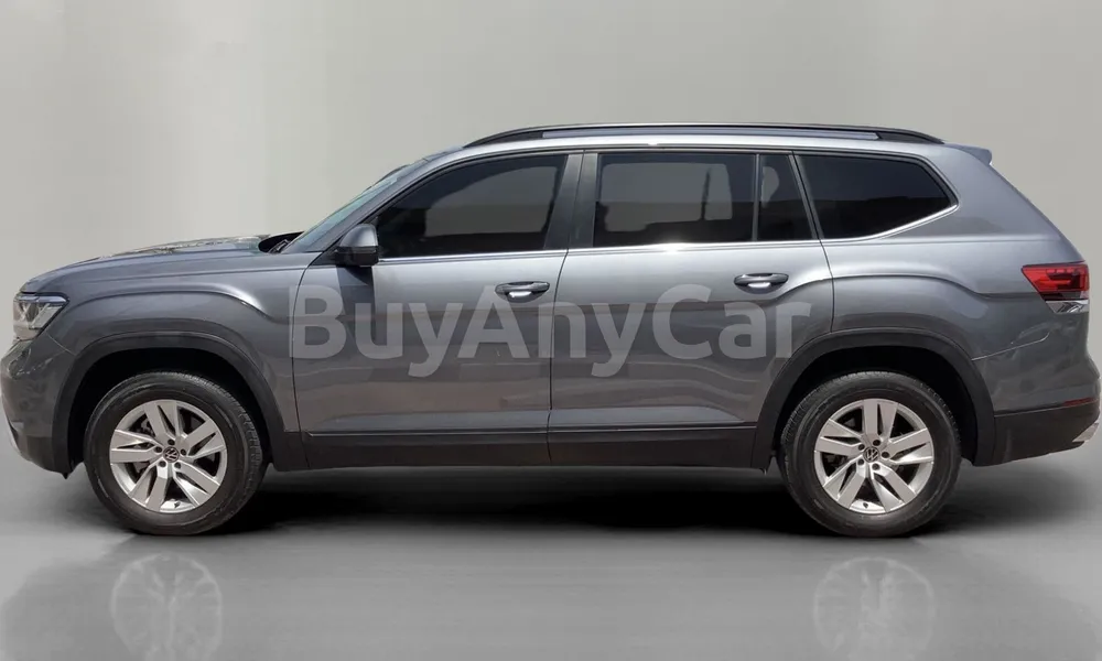 Vehicle photo 4