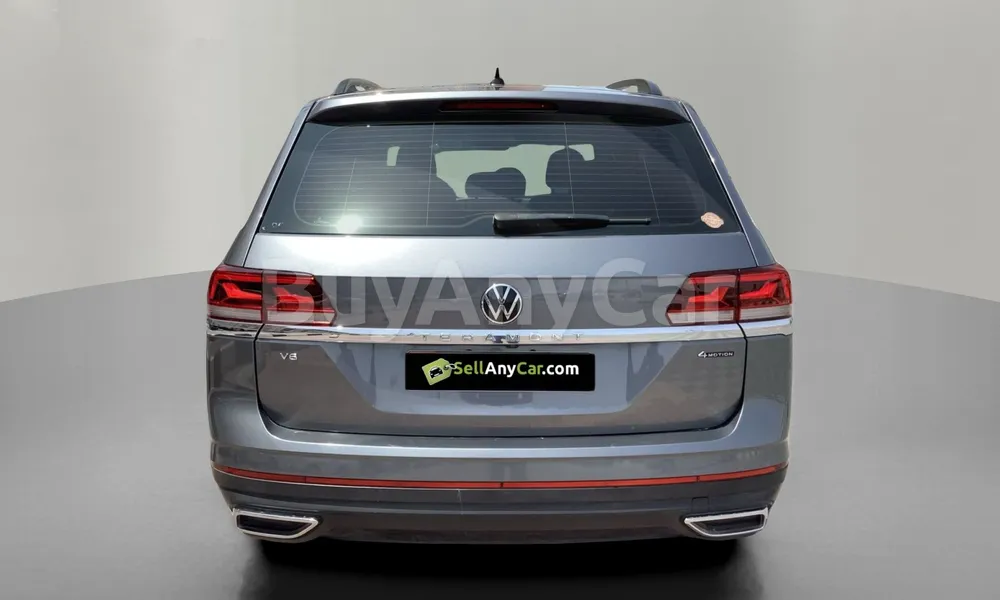 Vehicle photo 2