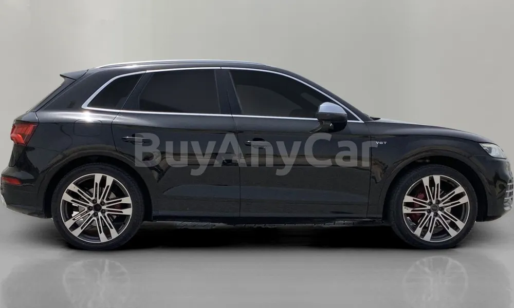 Vehicle photo 3