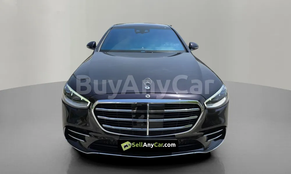 Vehicle photo 1