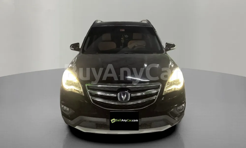 Vehicle photo 1