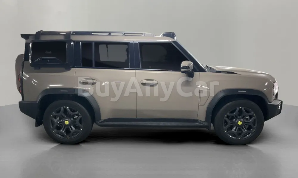 Vehicle photo 4