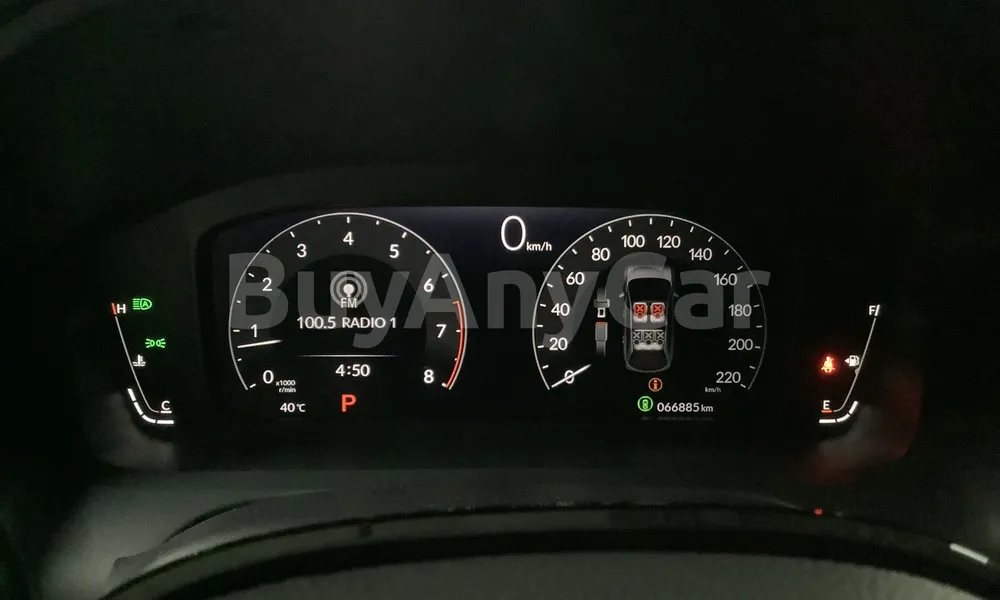 Vehicle photo 18