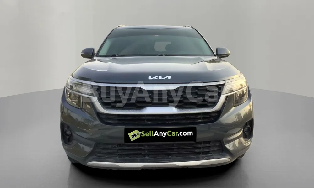 Vehicle photo 1