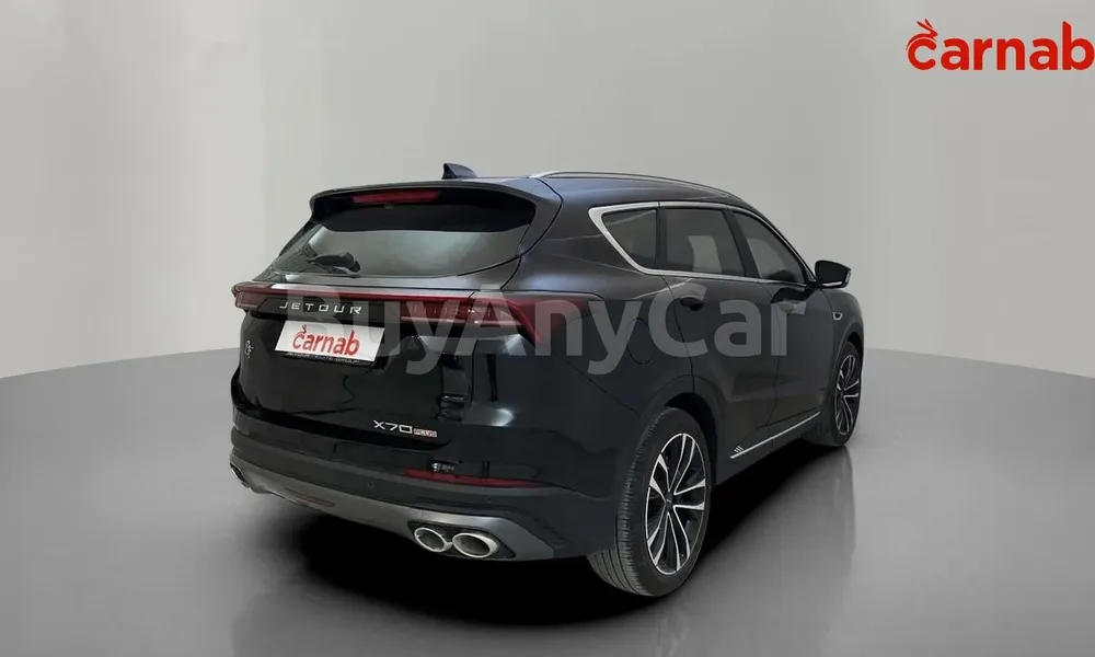 Vehicle photo 20