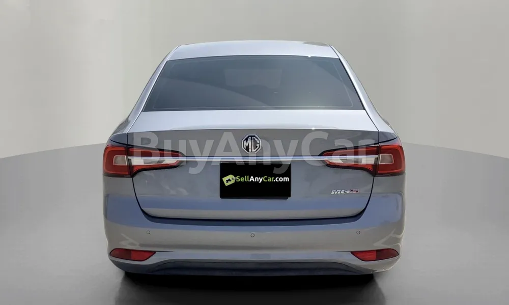 Vehicle photo 2