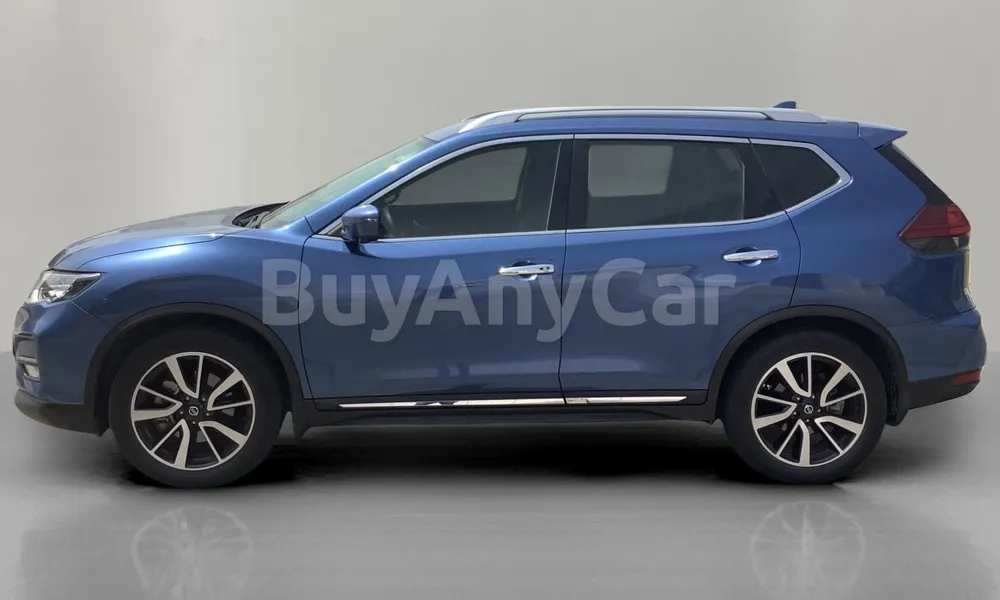 Vehicle photo 4