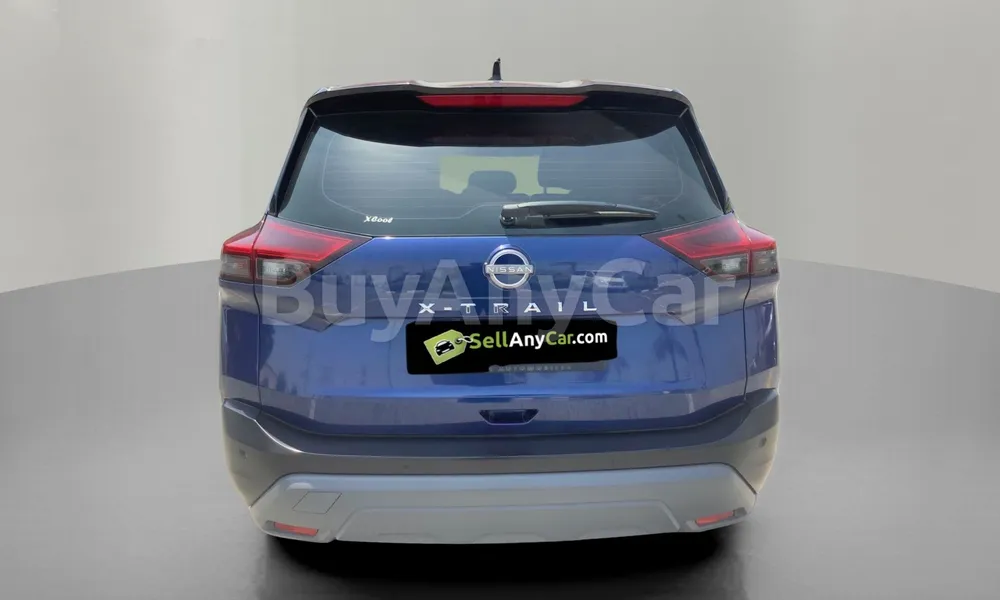 Vehicle photo 2