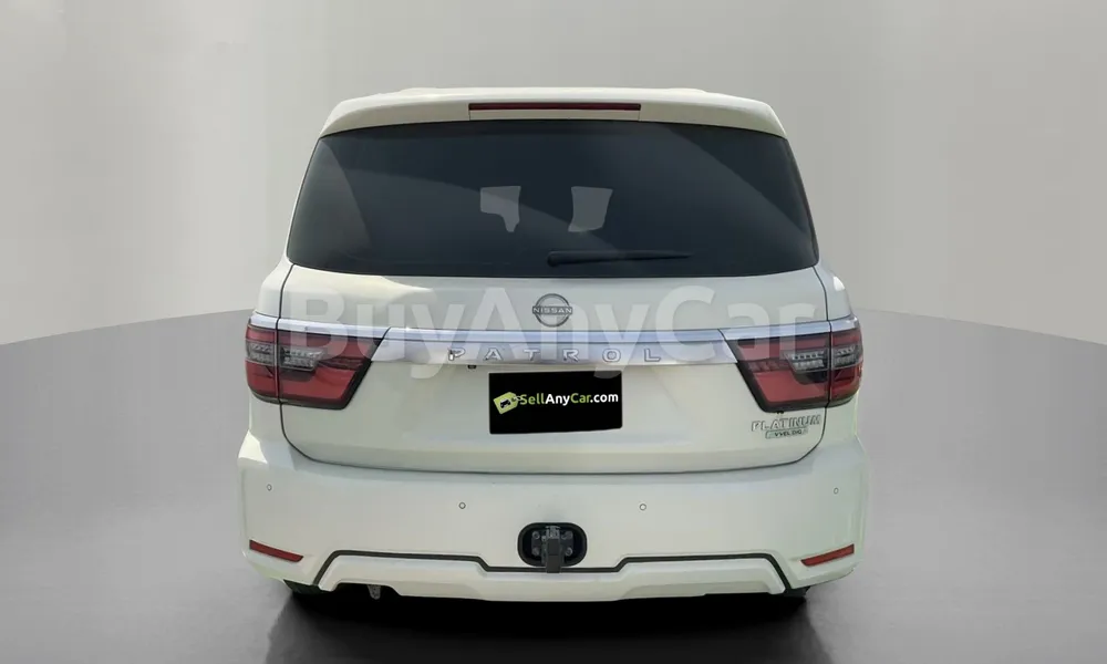 Vehicle photo 2