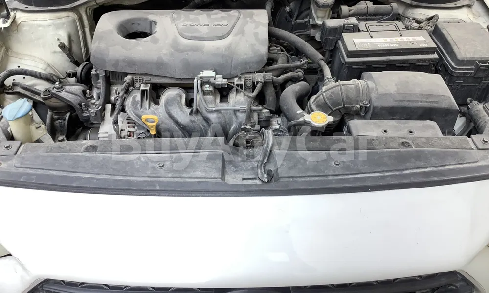 Vehicle photo 6