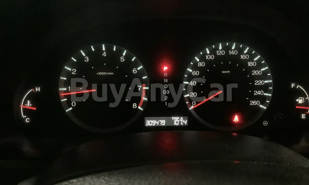 Vehicle photo 7
