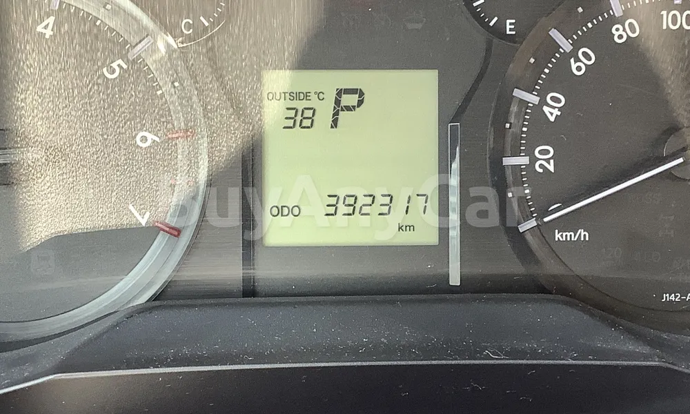Vehicle photo 7