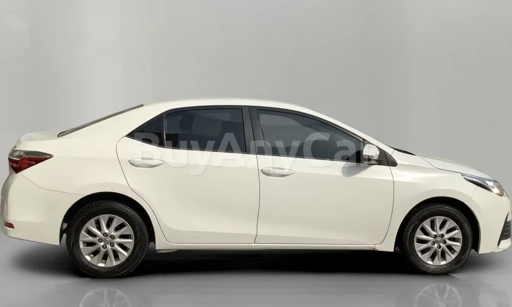 Vehicle photo 3