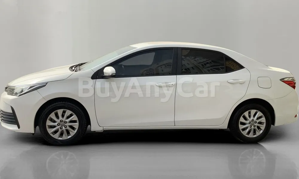 Vehicle photo 4